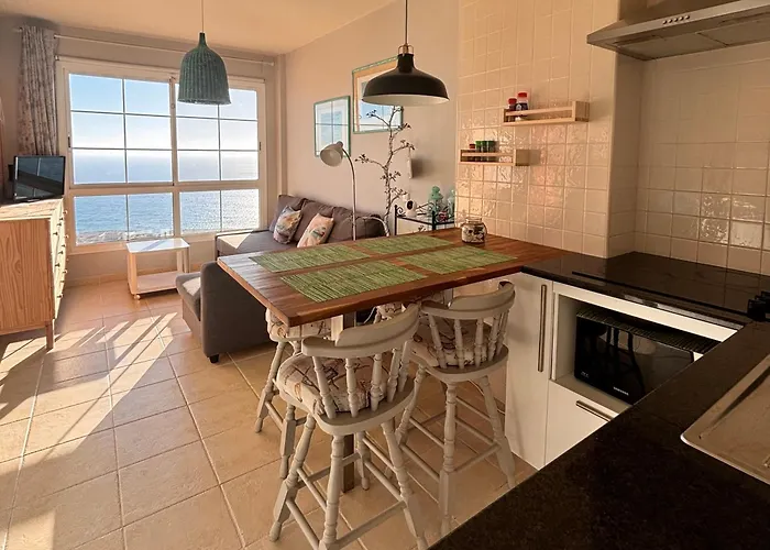 Penthouse Sunrise Blue Ocean View アパート